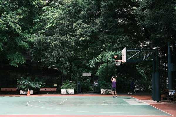 Musculation en couple : une pratique stimulante